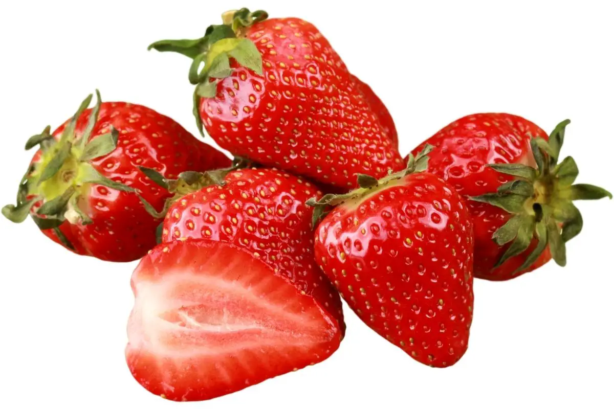Diamante strawberry fruits
