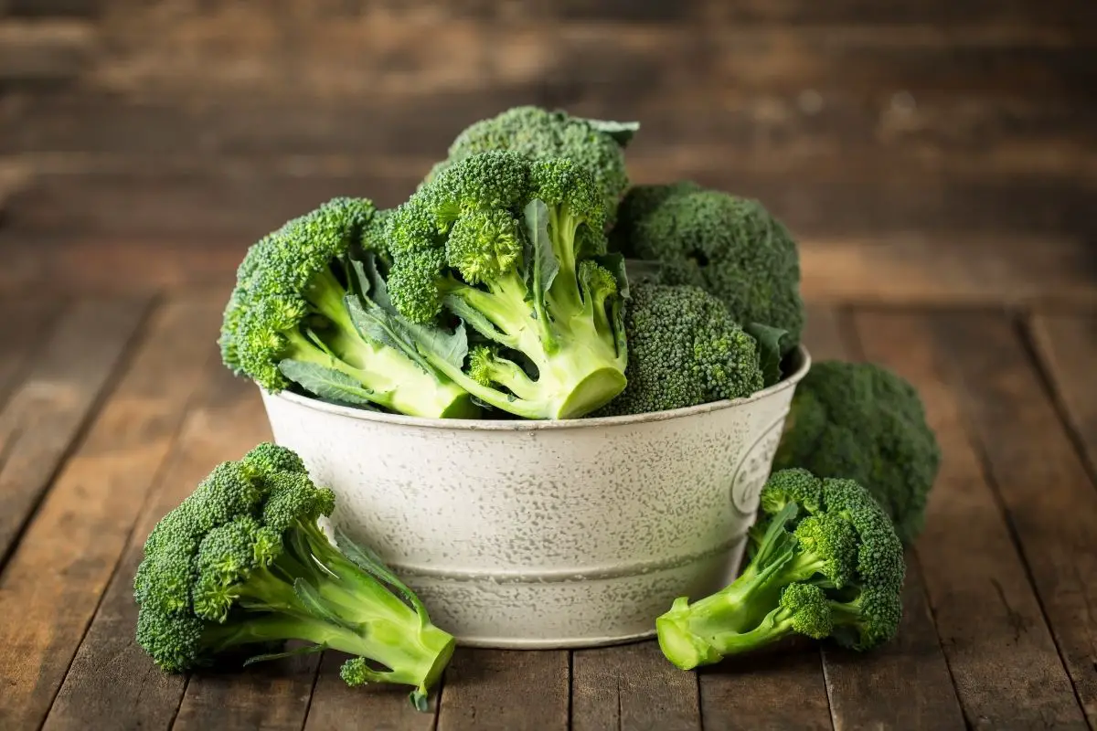 Sup Lo Xanh (Broccoli)