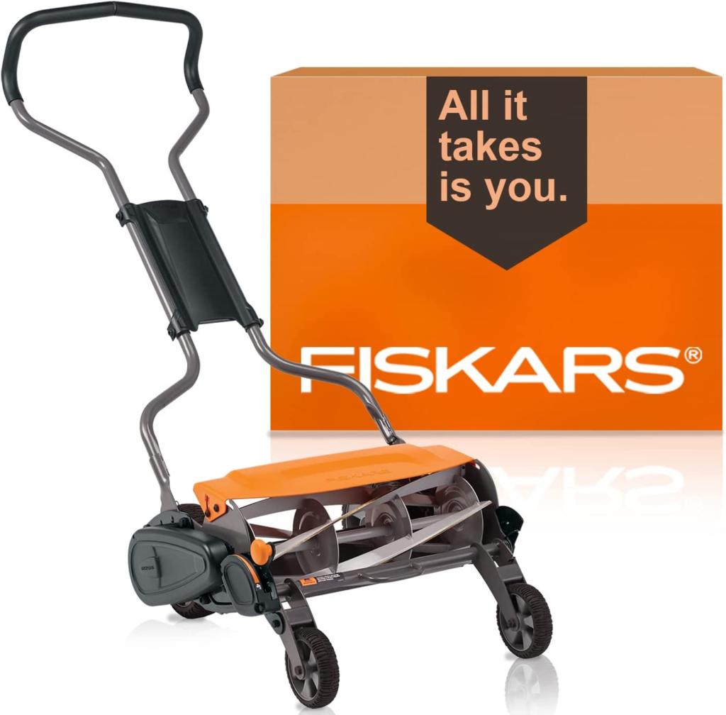 Best reel mower - Fiskars StaySharp Max Reel Push Lawn Mower