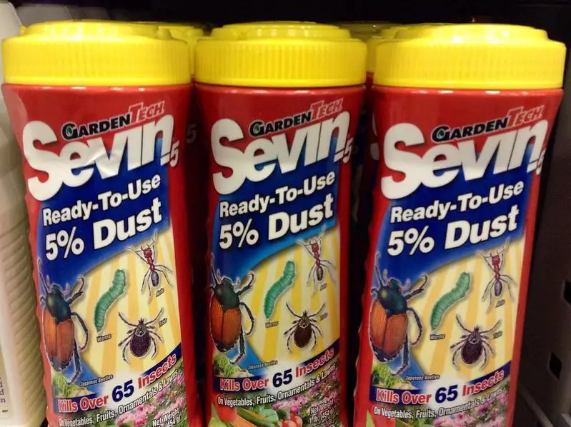 Sevin dust