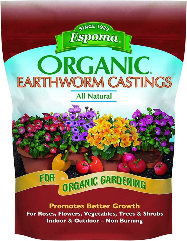 Earthworm casting - when to apply fertilizer to garden